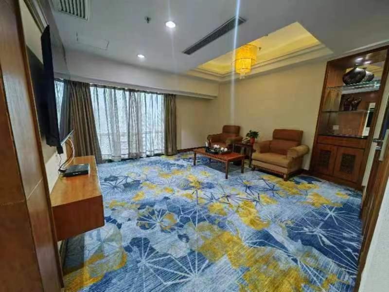 Gladden Hotel Jiangmen Zewnętrze zdjęcie