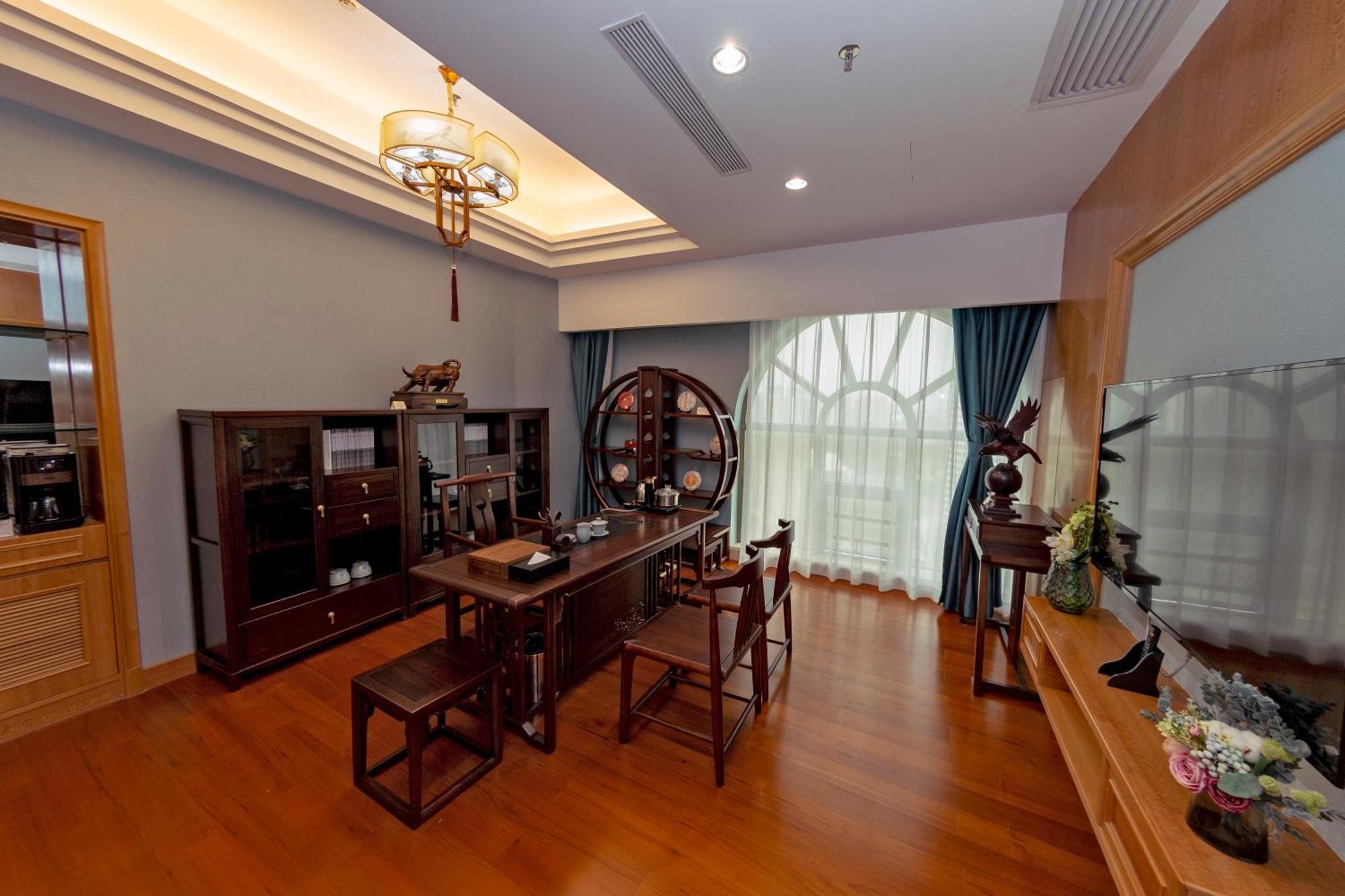 Gladden Hotel Jiangmen Zewnętrze zdjęcie