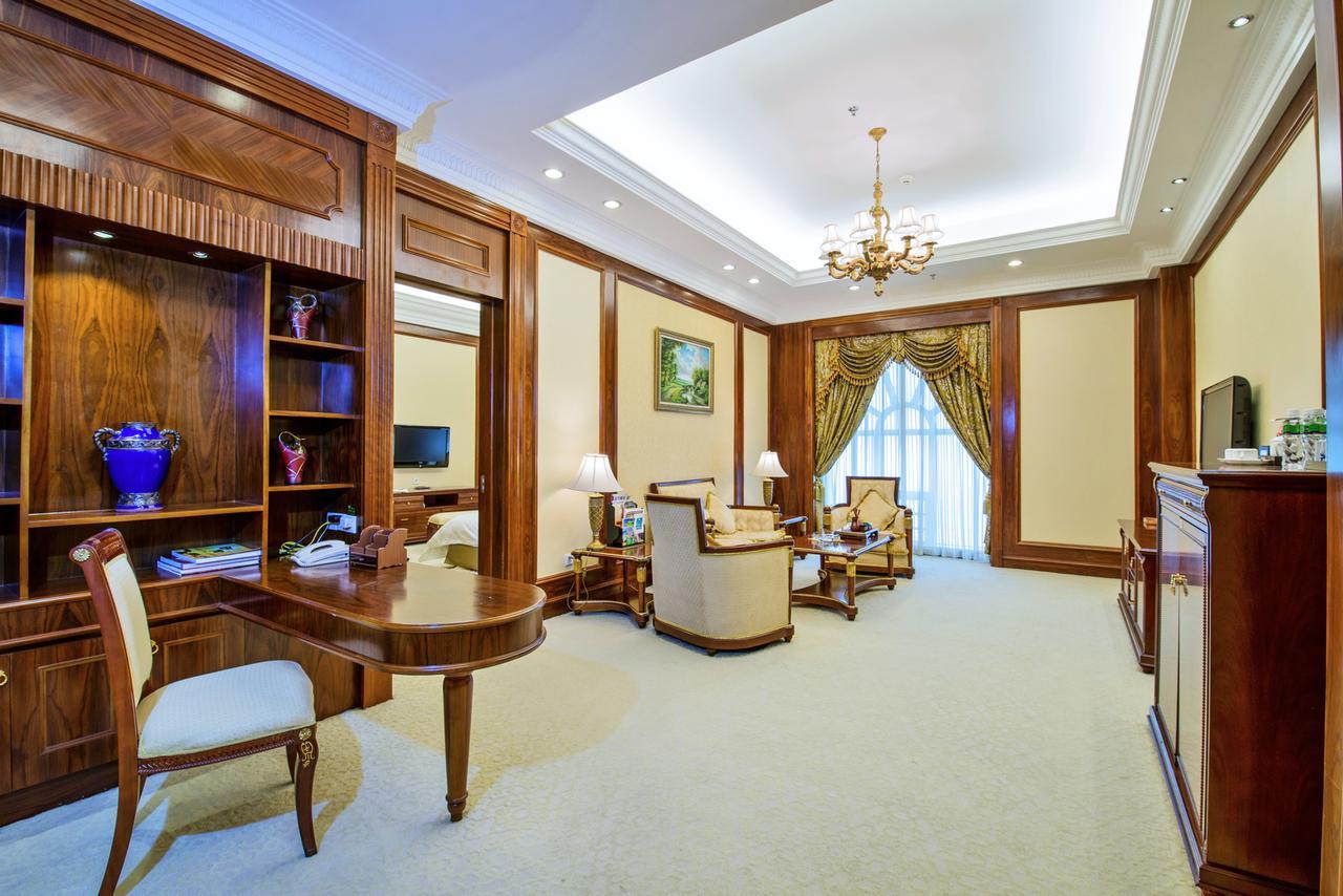 Gladden Hotel Jiangmen Zewnętrze zdjęcie