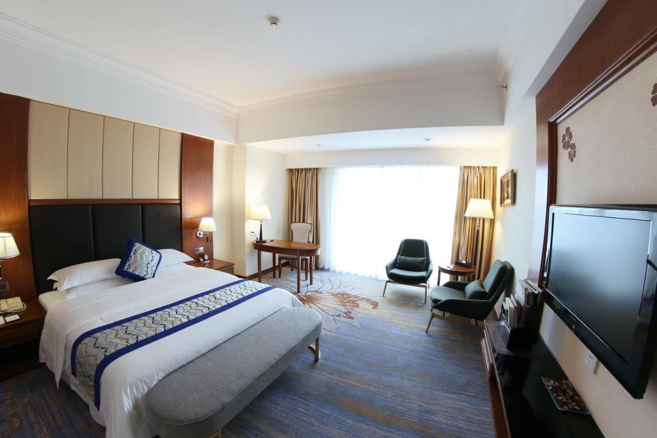 Gladden Hotel Jiangmen Zewnętrze zdjęcie